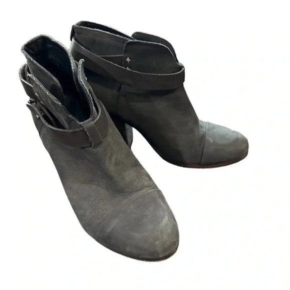 Rag & Bone Women's Harrow Gray Distressed Suede Ankle Boots Size 39, US 9 GUC - Picture 1 of 13